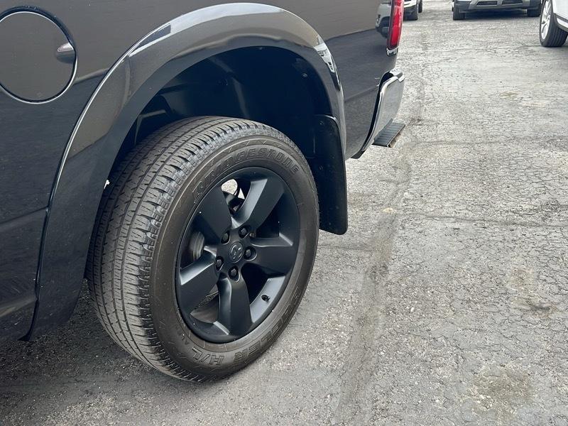 RAM 1500 4WD Crew Cab 140.5" Limited 2018