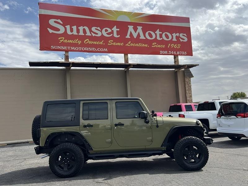Jeep Wrangler Unlimited 4WD 4dr Sport 2013