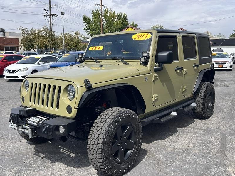 Jeep Wrangler Unlimited 4WD 4dr Sport 2013