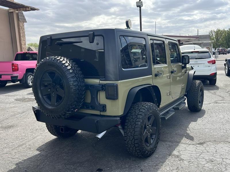 Jeep Wrangler Unlimited 4WD 4dr Sport 2013