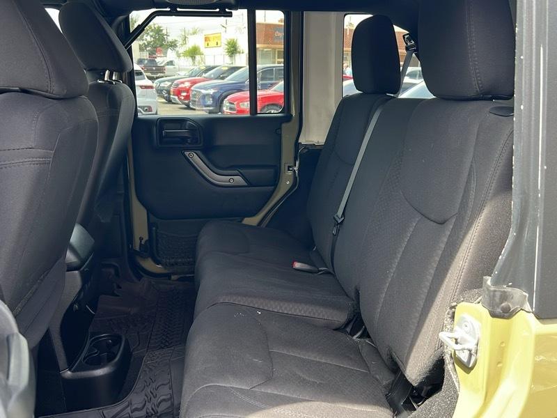 Jeep Wrangler Unlimited 4WD 4dr Sport 2013