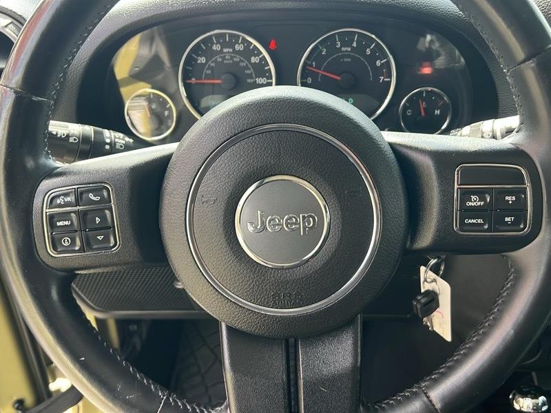 Jeep Wrangler Unlimited 4WD 4dr Sport 2013