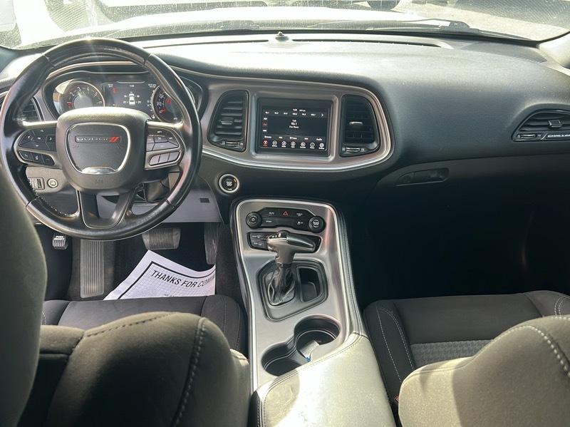 Dodge Challenger SXT AWD 2021