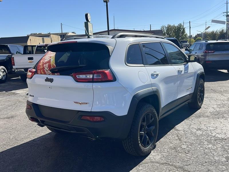 Jeep Cherokee 4WD 4dr Trailhawk 2015
