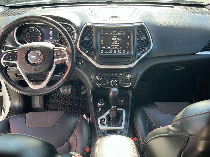 Jeep Cherokee 4WD 4dr Trailhawk 2015