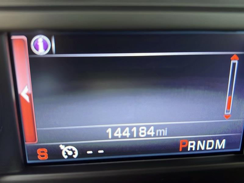 GMC Yukon 4WD 4dr SLE 2015