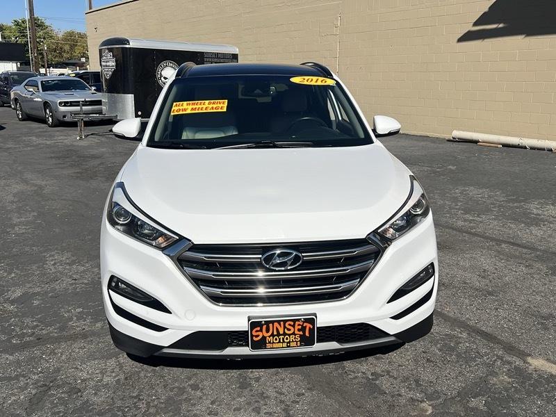 Hyundai Tucson AWD 4dr Limited 2016