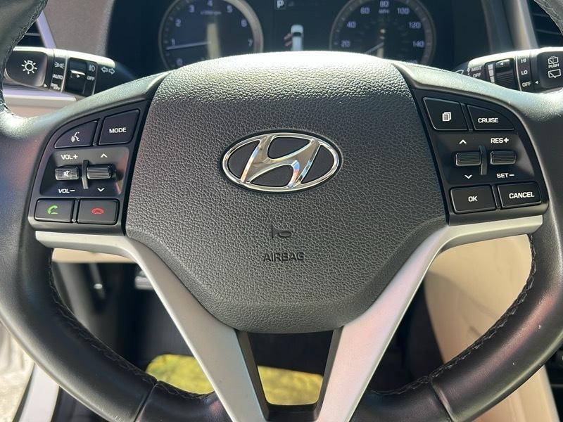 Hyundai Tucson AWD 4dr Limited 2016