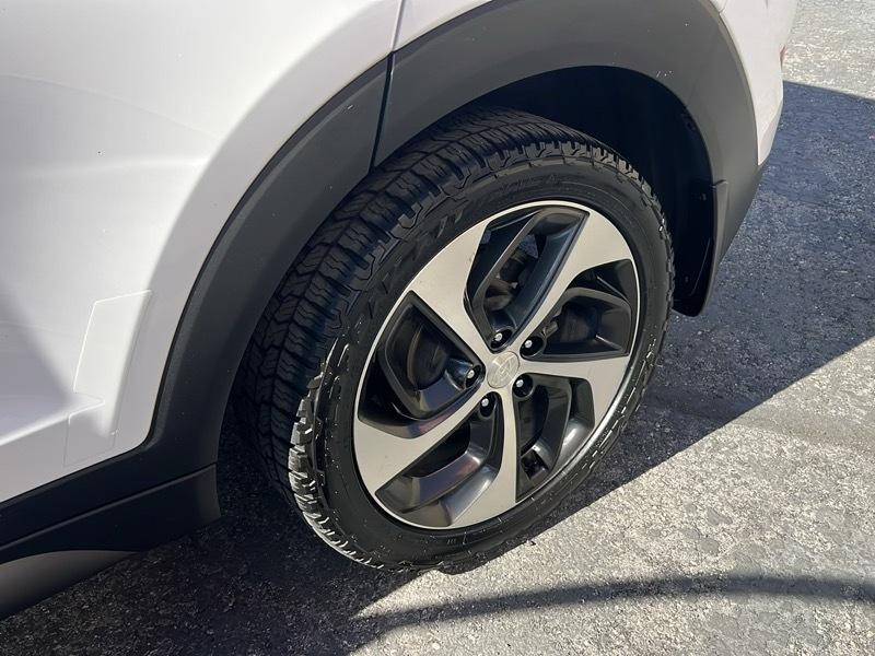 Hyundai Tucson AWD 4dr Limited 2016