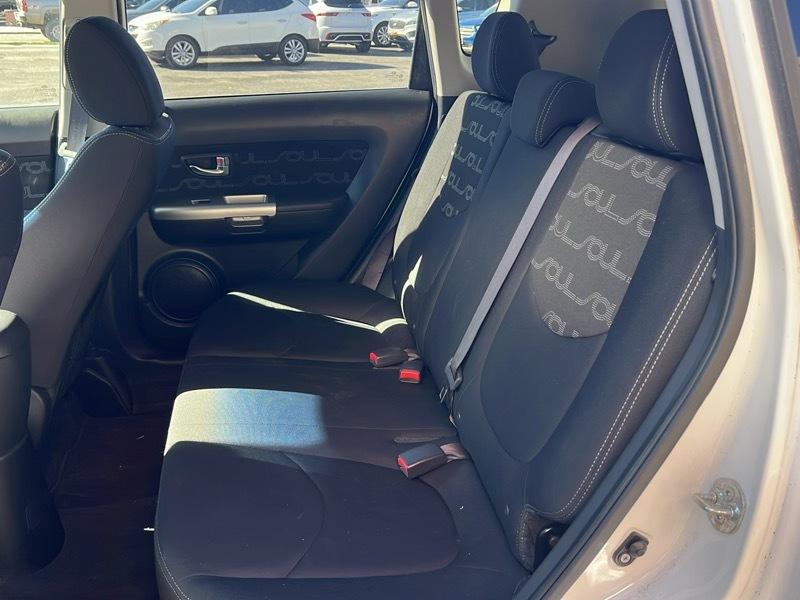 Kia Soul 5dr Wgn Man + 2012