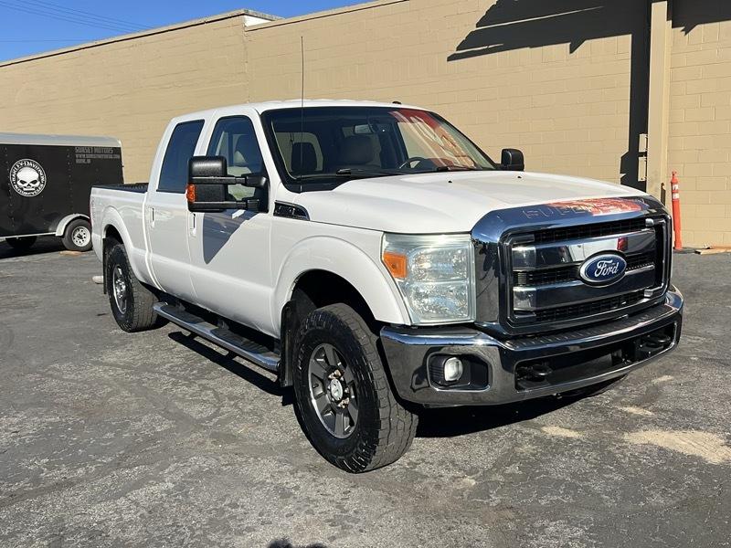 Ford Super Duty F-250 SRW 4WD Crew Cab 156" Lariat 2011