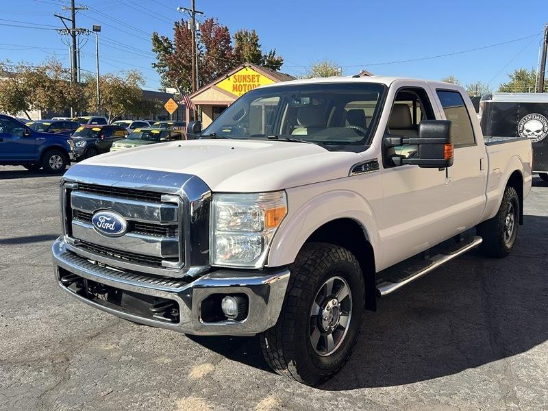 Ford Super Duty F-250 SRW 4WD Crew Cab 156" Lariat 2011