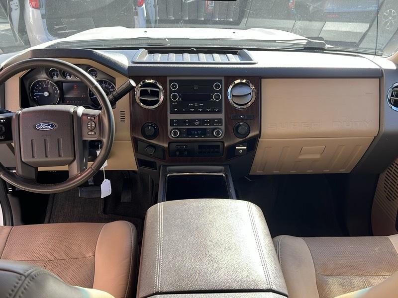 Ford Super Duty F-250 SRW 4WD Crew Cab 156" Lariat 2011