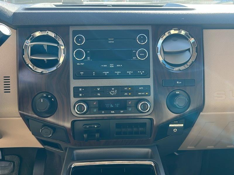 Ford Super Duty F-250 SRW 4WD Crew Cab 156" Lariat 2011