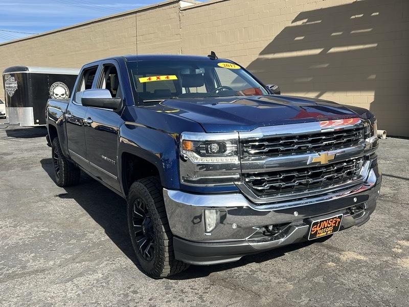 Chevrolet Silverado 1500 4WD Crew Cab 143.5" LTZ w/1LZ 2017