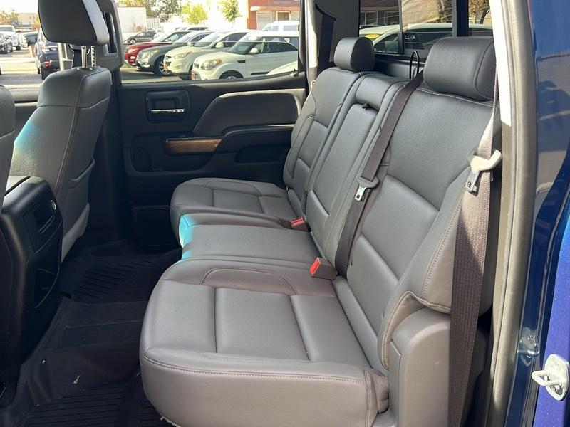 Chevrolet Silverado 1500 4WD Crew Cab 143.5" LTZ w/1LZ 2017