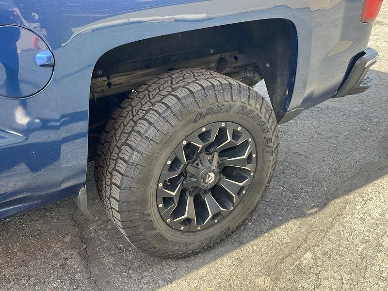 Chevrolet Silverado 1500 4WD Crew Cab 143.5" LTZ w/1LZ 2017
