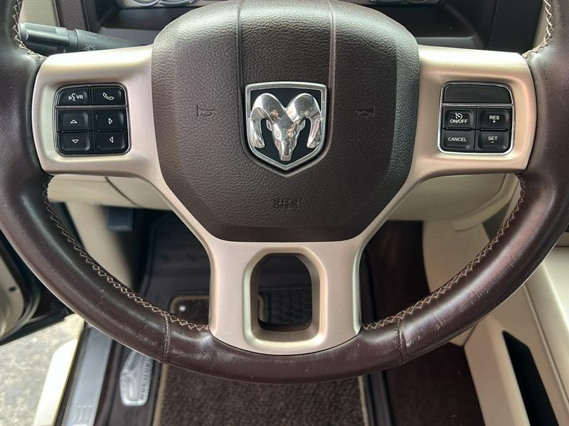 RAM 1500 2WD Crew Cab 140.5" Laramie Longhorn Edition 2013