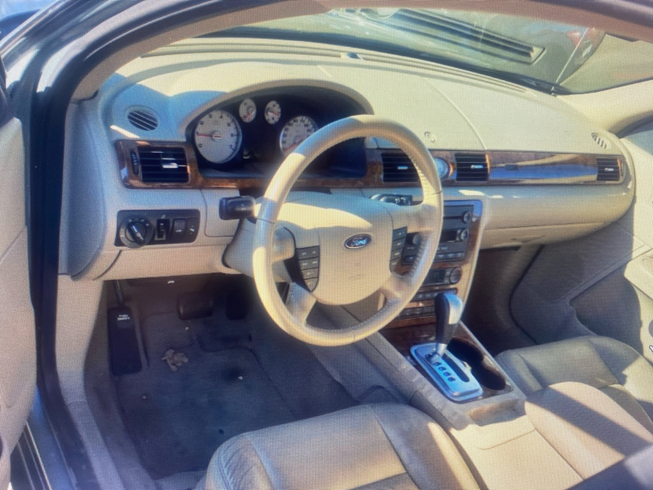 Ford Five Hundred Limited AWD 2006