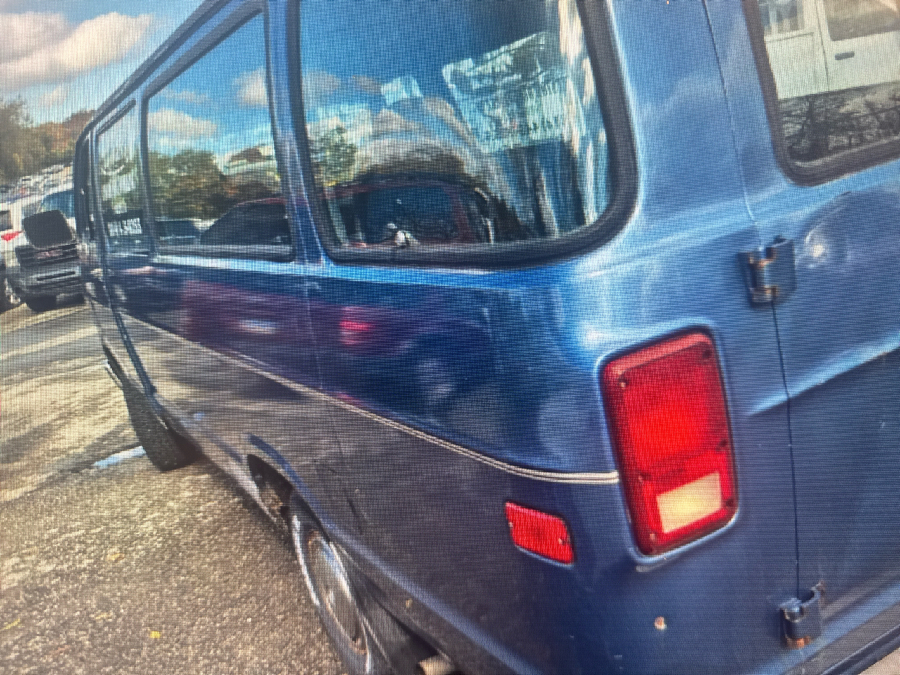 Dodge Ram Wagon B250 1986