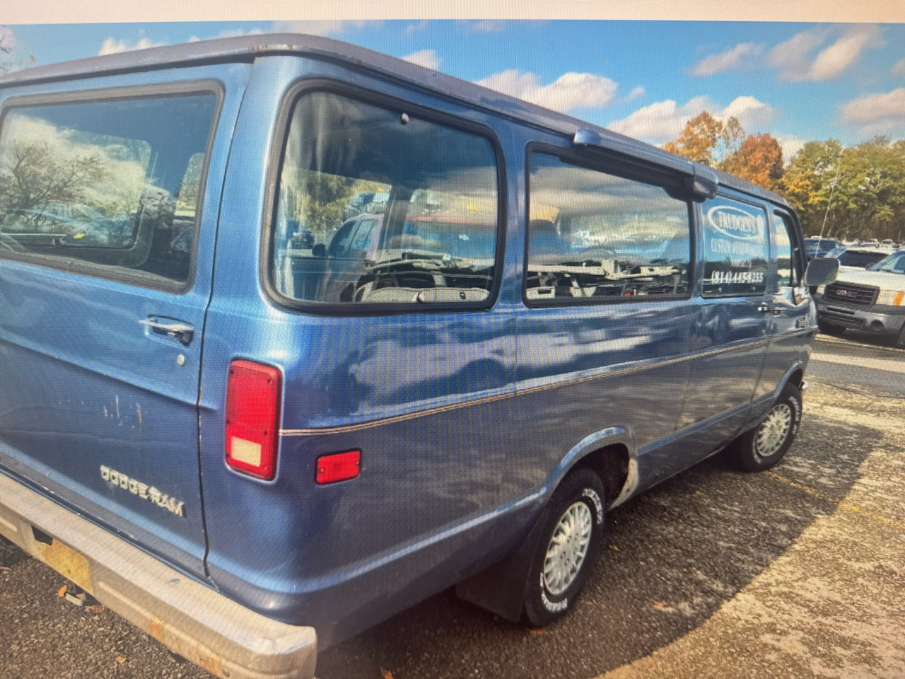 Dodge Ram Wagon B250 1986