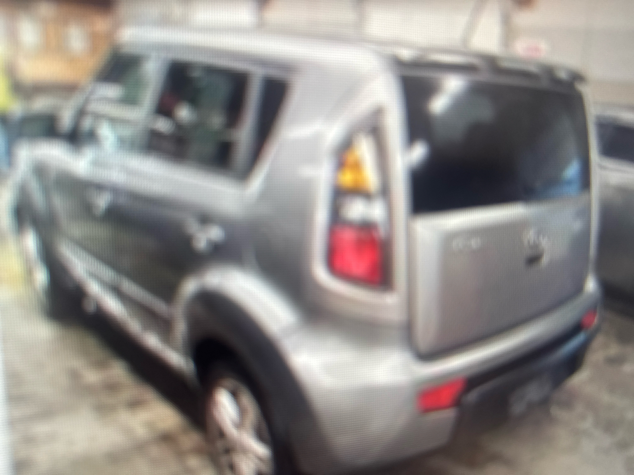 Kia Soul + 2011