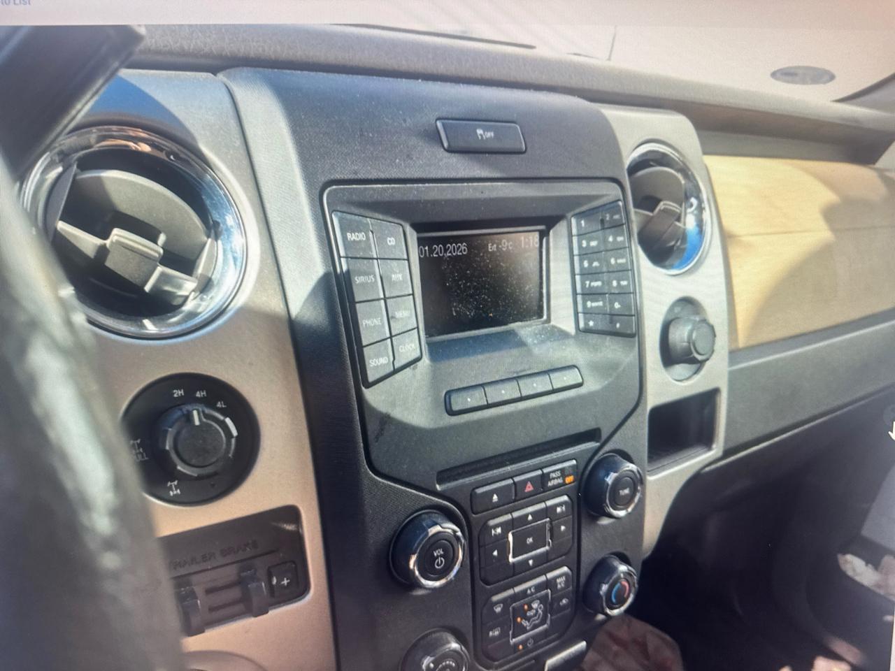 Ford F-150 XL SuperCrew 5.5-ft. Bed 4WD 2013