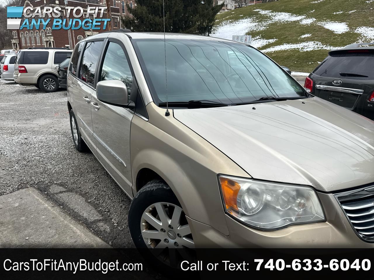 2014 Chrysler Town & Country Touring