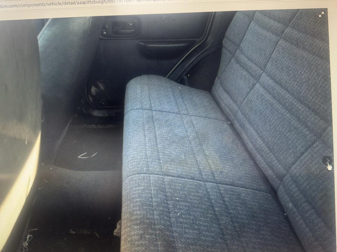 Jeep Cherokee Sport 4-Door 4WD 2001