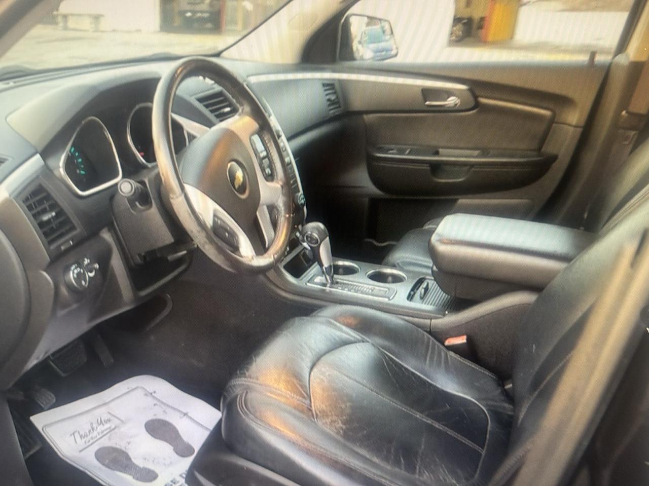 Chevrolet Traverse LT AWD 2011