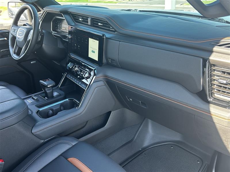 GMC Sierra 1500 AT4 Crew Cab 4WD 2025 GMC Sierra 1500 AT4 Crew Cab 4WD 2025