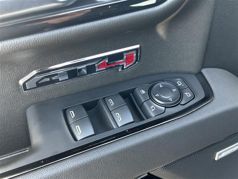GMC Sierra 1500 AT4 Crew Cab 4WD 2025 GMC Sierra 1500 AT4 Crew Cab 4WD 2025