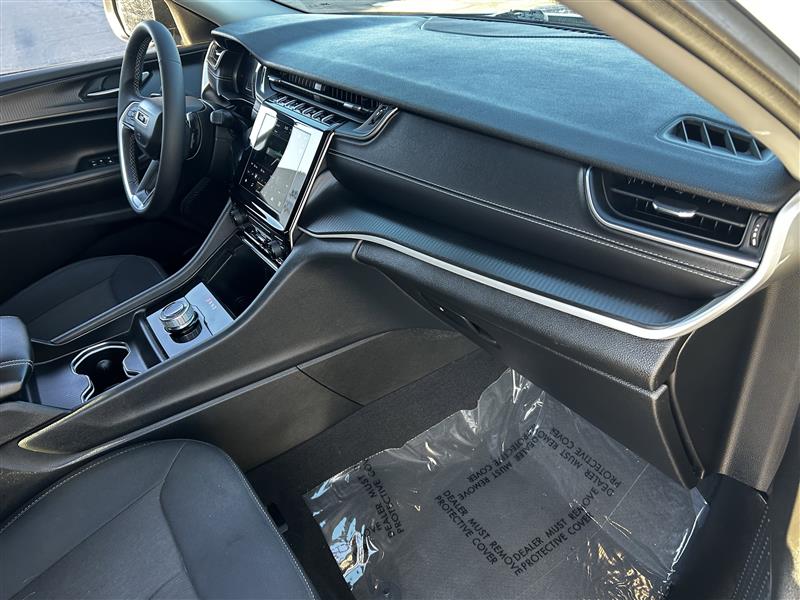 Jeep Grand Cherokee L Laredo 2023 Jeep Grand Cherokee L Laredo 2023