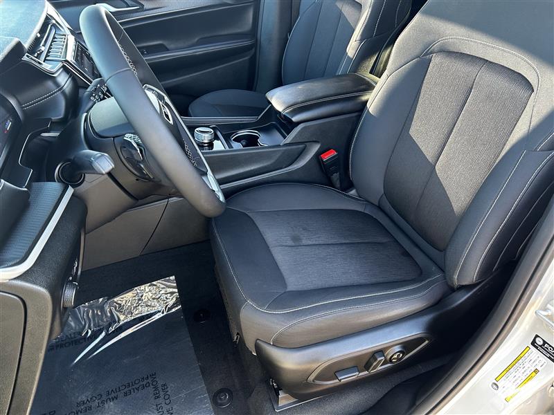Jeep Grand Cherokee L Laredo 2023 Jeep Grand Cherokee L Laredo 2023