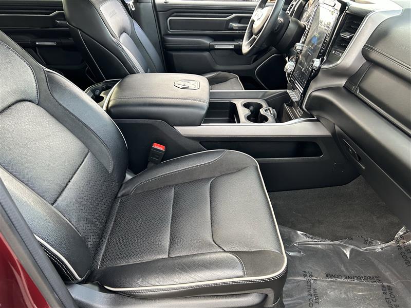 RAM 1500 Laramie Crew Cab SWB 4WD 2023