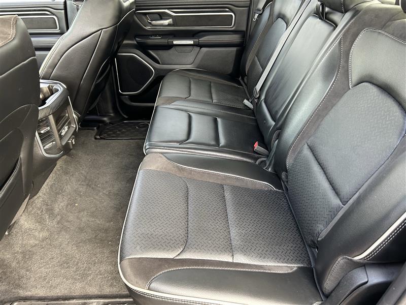 RAM 1500 Laramie Crew Cab SWB 4WD 2023