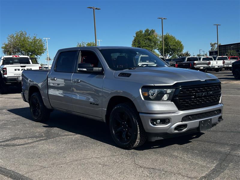 RAM 1500 Big Horn Crew Cab SWB 4WD 2022