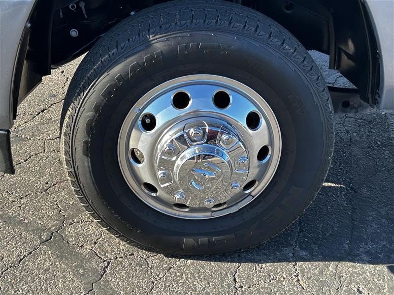 RAM 3500 Laramie Mega Cab 4WD DRW 2024