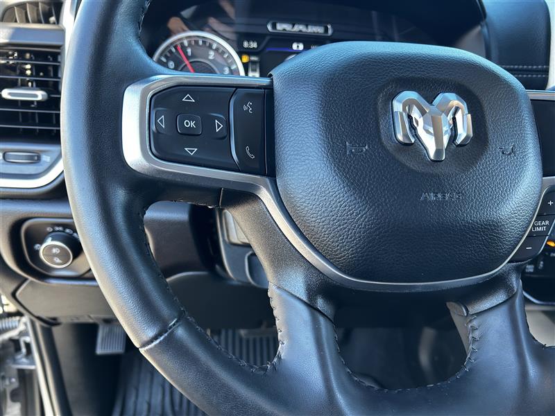 RAM 3500 Laramie Mega Cab 4WD DRW 2024