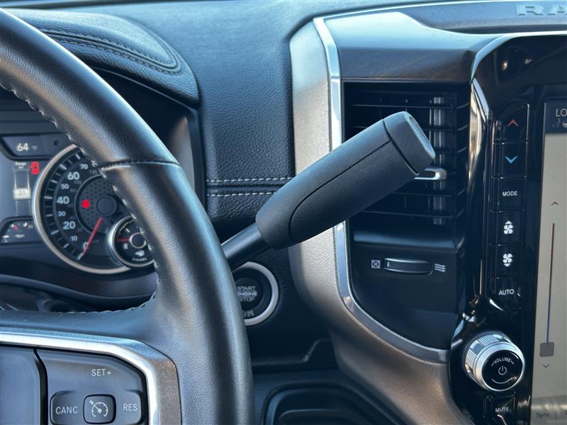 RAM 3500 Laramie Mega Cab 4WD DRW 2024