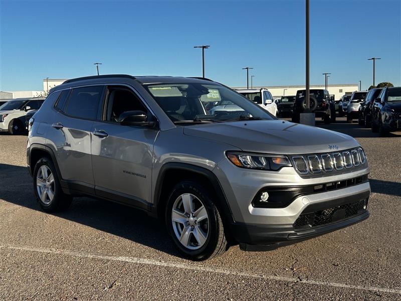 Jeep Compass Latitude FWD 2022 Jeep Compass Latitude FWD 2022