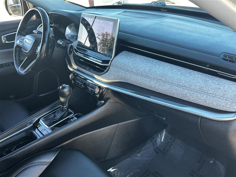 Jeep Compass Latitude FWD 2022 Jeep Compass Latitude FWD 2022