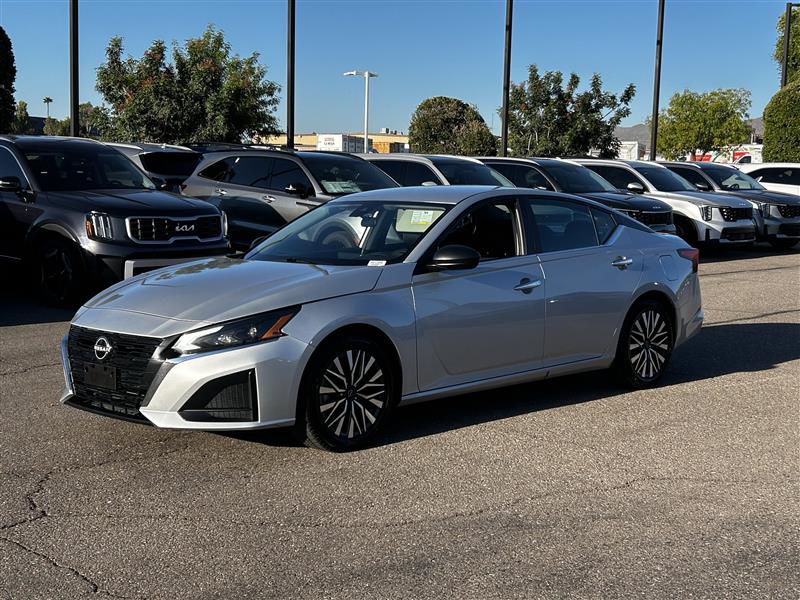 Nissan Altima 2.5 SV 2024 Nissan Altima 2.5 SV 2024