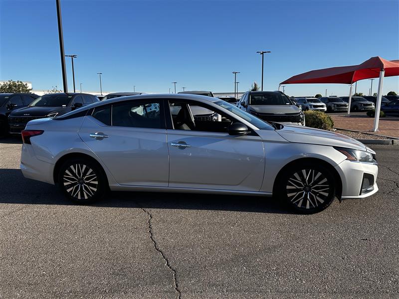 Nissan Altima 2.5 SV 2024 Nissan Altima 2.5 SV 2024