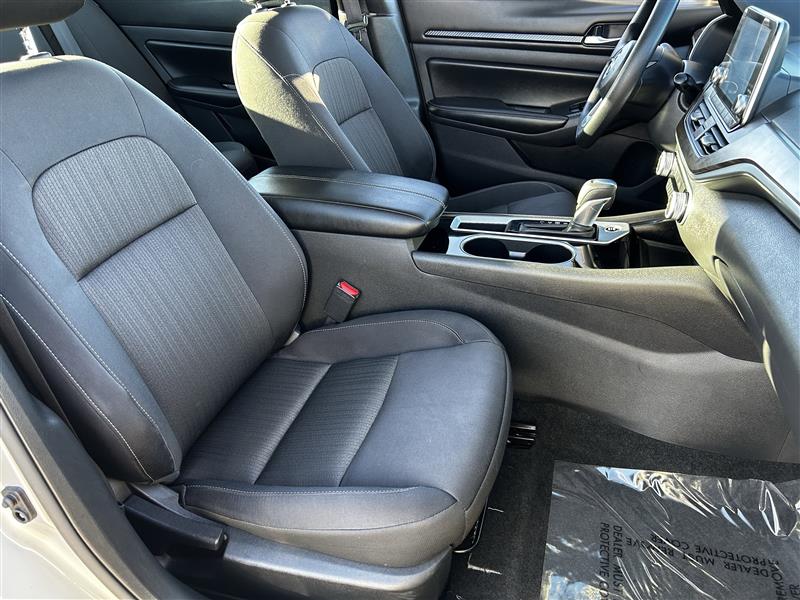 Nissan Altima 2.5 SV 2024 Nissan Altima 2.5 SV 2024