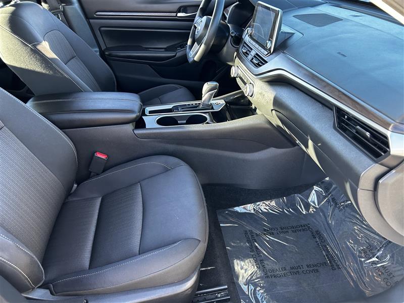 Nissan Altima 2.5 SV 2024 Nissan Altima 2.5 SV 2024