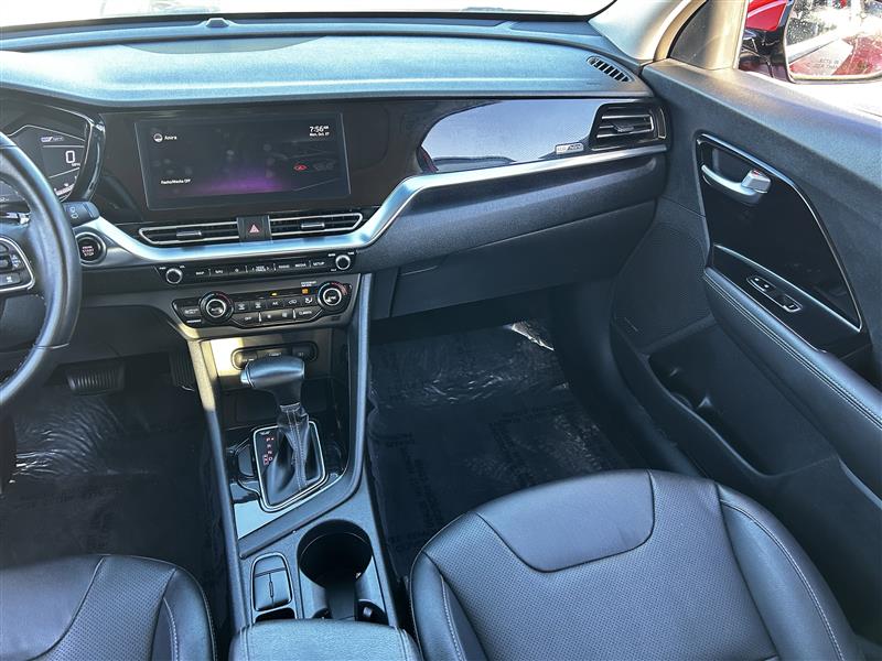 Kia Niro Touring 2022 Kia Niro Touring 2022