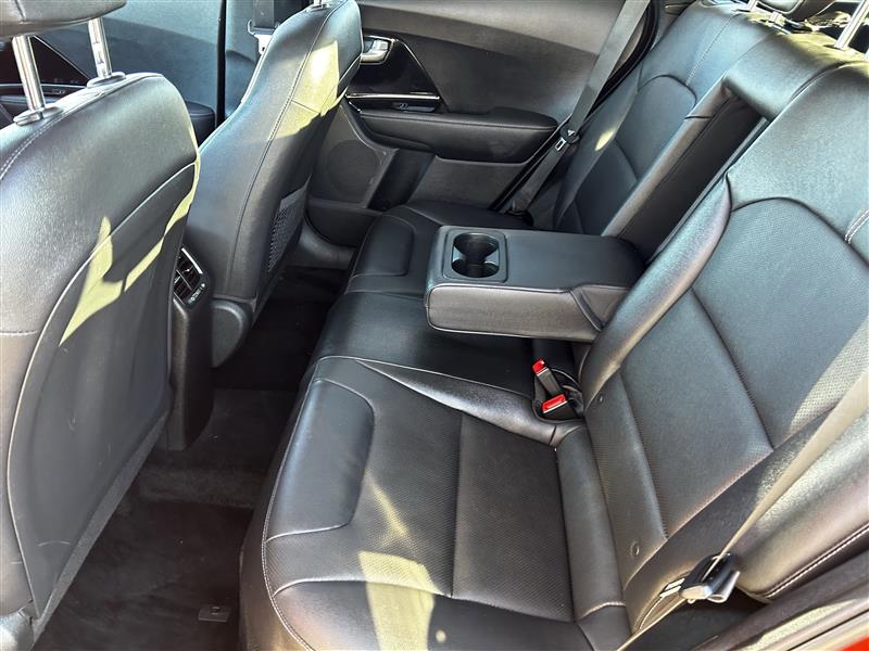 Kia Niro Touring 2022 Kia Niro Touring 2022