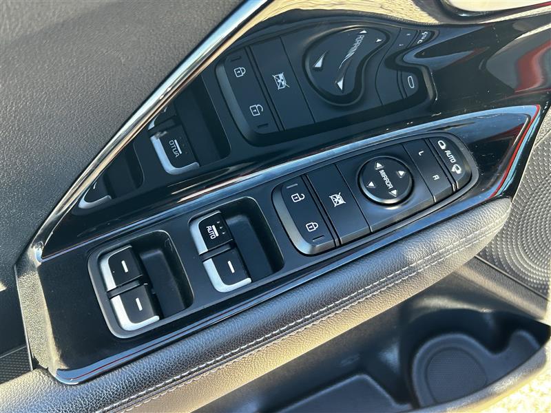 Kia Niro Touring 2022 Kia Niro Touring 2022