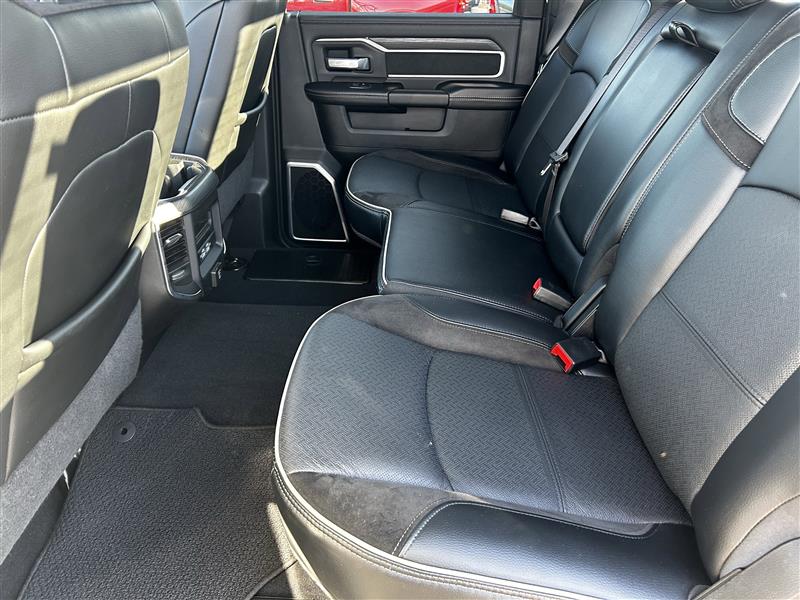 RAM 3500 Laramie Crew Cab SWB 4WD 2024